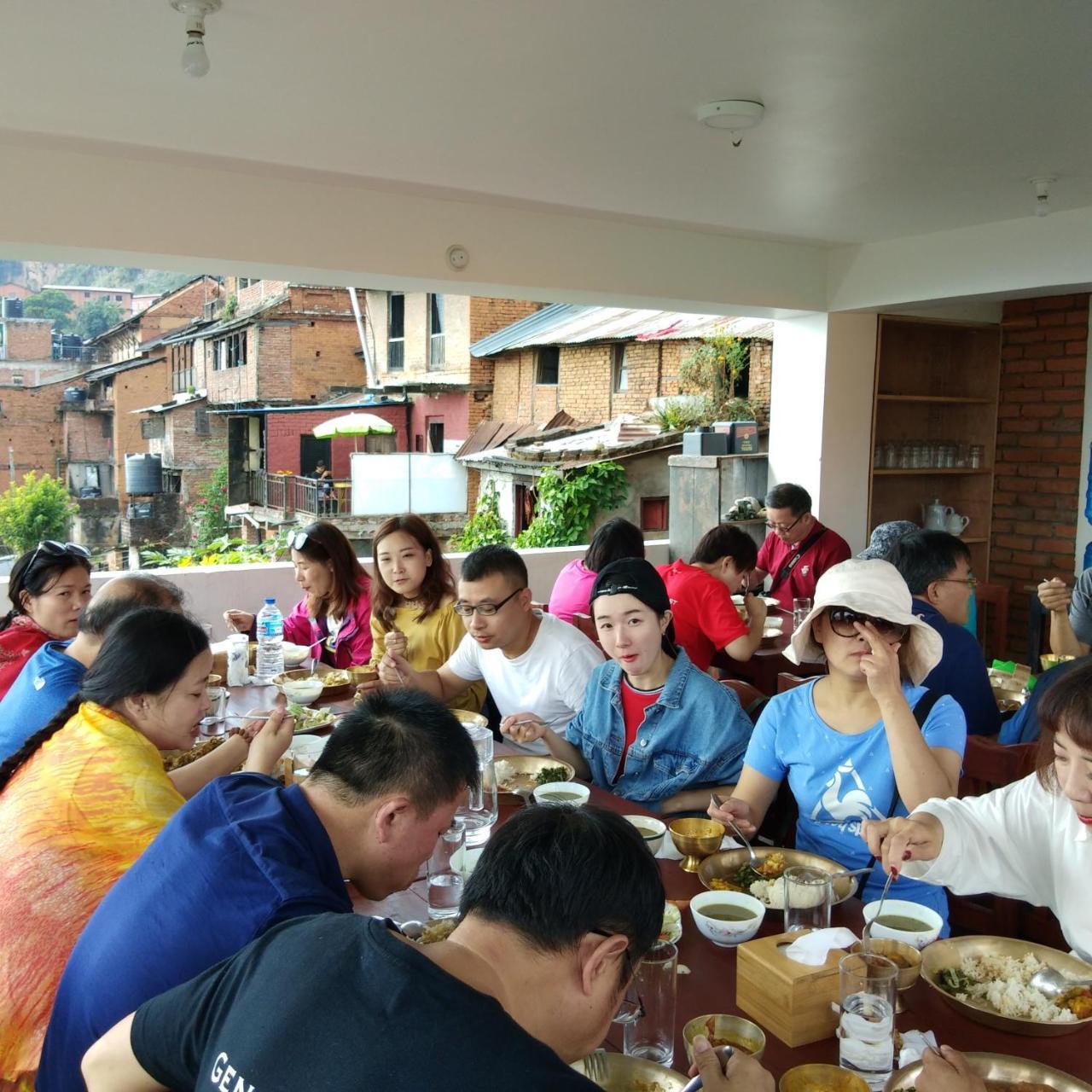 Good Hotel Bandipur Bagian luar foto